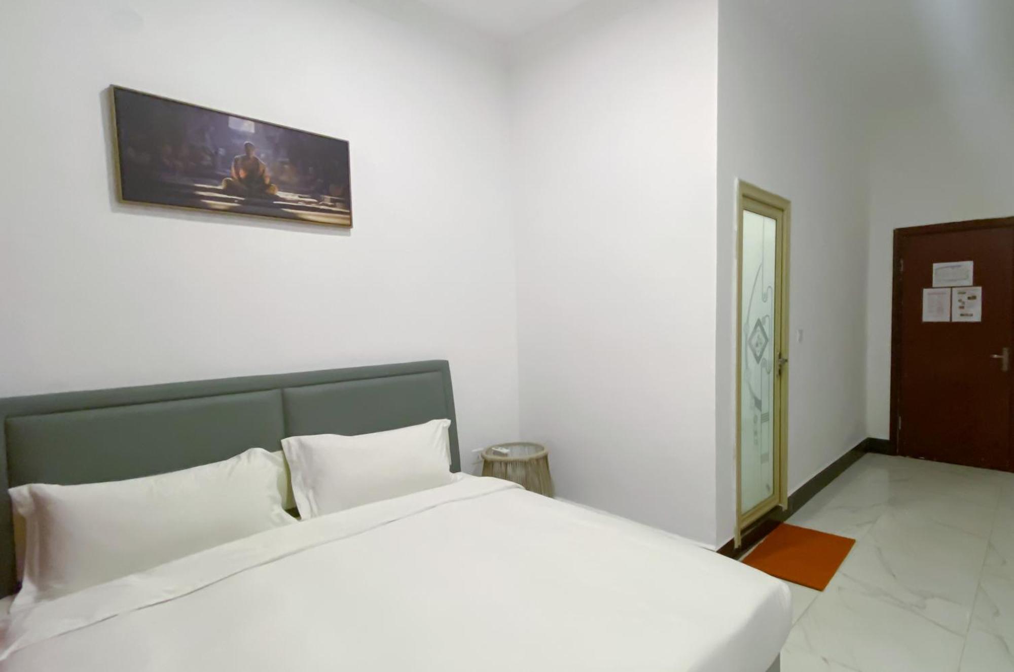 Easy Backpackers Paradise Сиханоуквил Екстериор снимка
