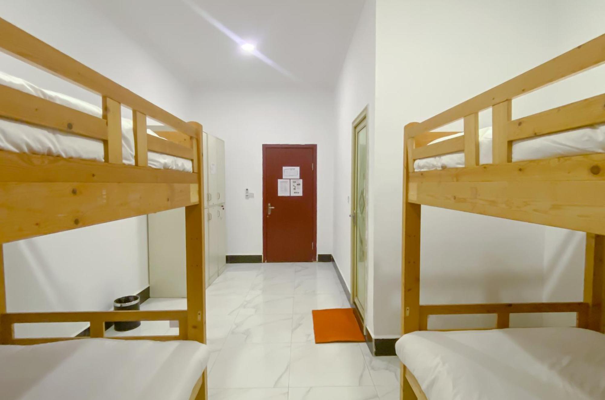 Easy Backpackers Paradise Сиханоуквил Екстериор снимка